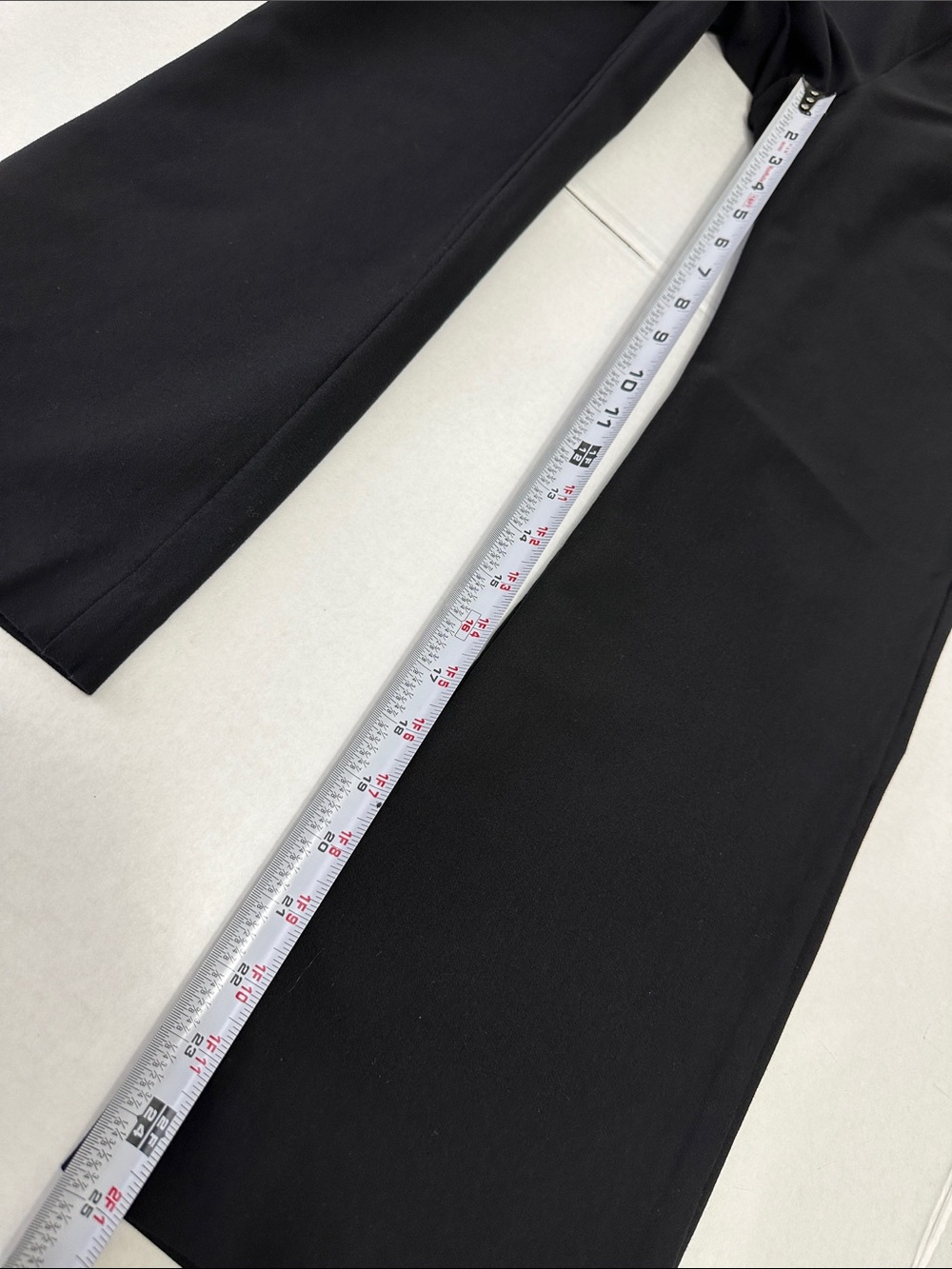 Vince Black Cropped Ankle Pant Flare Business Office Work Womens Medium - Picture 9 of 9